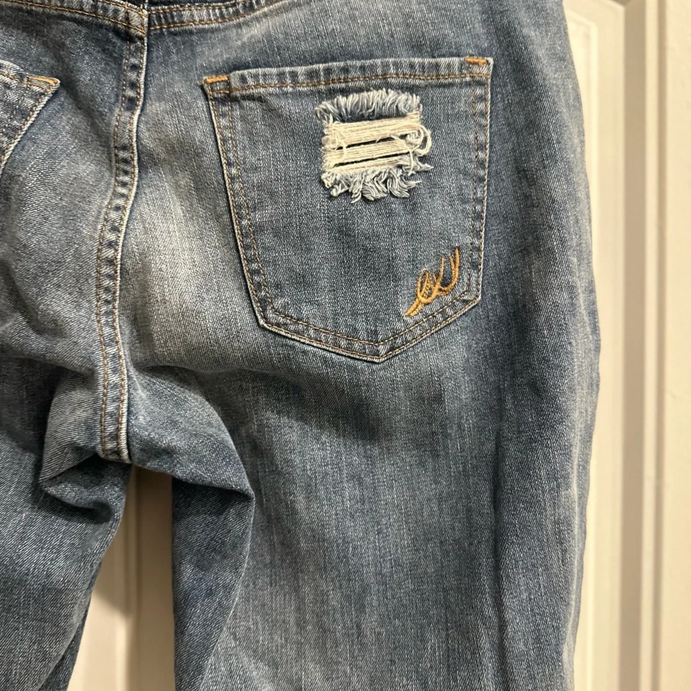 Express Blue Ankle Cropped Jeans with Distressed Details - Picture 5 of 7